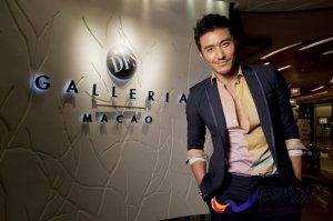 胡兵為澳門DFS環球免稅店拍攝大片