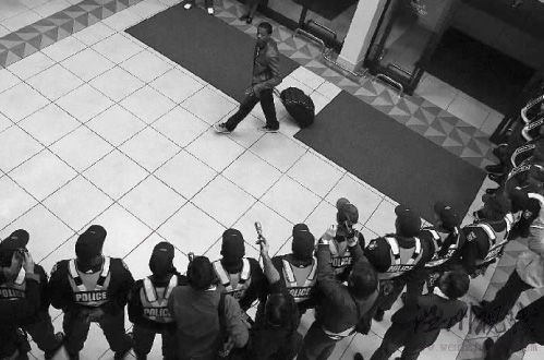 法國總統發布《香榭麗舍公告》足協主席必須辭職