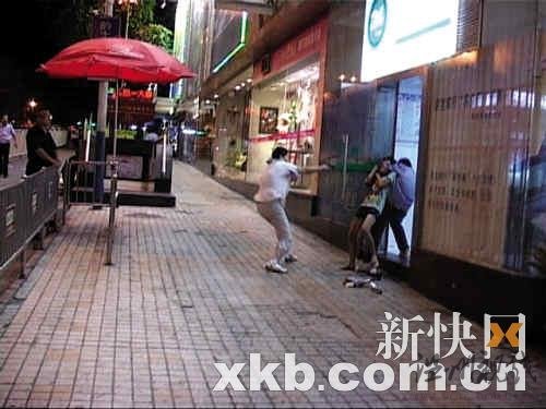 女警擊斃劫匪系首次朝人開槍 曾只在靶場練手