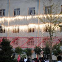 富士康開始拆除300萬平米防護網(wǎng) 太原園區(qū)萬人誓師