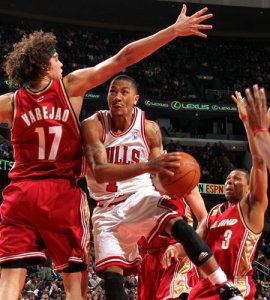 羅斯鄧辛里奇均20+ 詹姆斯休戰(zhàn)騎士惜敗公牛