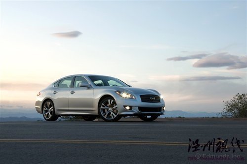 大號的G37 試駕2011款英菲尼迪-M37S 汽車之家