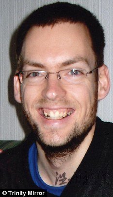 登山愛好者登頂珠峰后失明同伴被迫將其遺棄