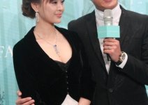 佟大為在發布會摟著老婆叫秀恩愛 老百姓這樣叫低俗