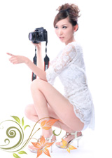 美女李凡在影樓 白色背景前美體寫真 美腿誘惑