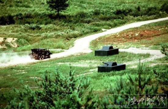 資料圖：朝鮮人民軍布置的坦克偽裝陣地