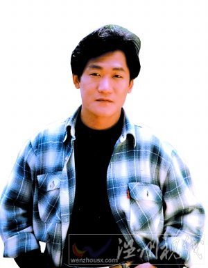 謝東再吸毒公司稱不解約 私接商演被疑經(jīng)濟拮據(jù)