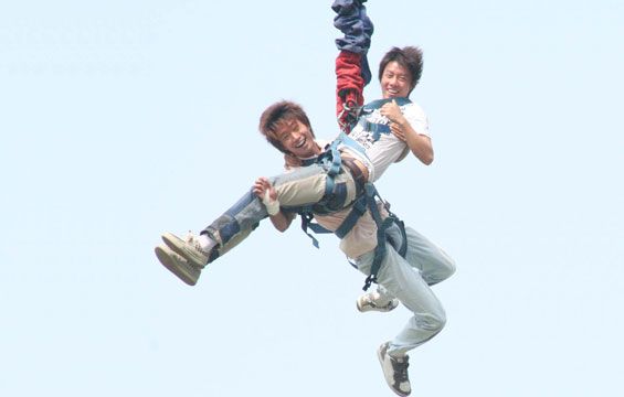 溫州樂園蹦極-挑戰你的膽量 溫州樂園有蹦極這個游樂項目