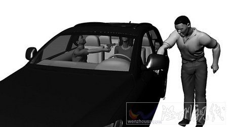 趁女老板上車未鎖車門之機,林某靠近副駕駛位車門,趁機上車用槍指著對方,黃浩則堵在駕駛室堵住車門口。_nEO_IMG