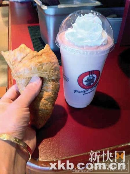 陳冠希戴柏芝情侶手鐲