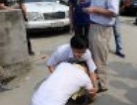 溫州動車追尾事故處理中 鐵道部切割動車殘骸把遇難