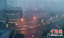 成都暴雨2011年7月3日 暴雨致內澇成都市區交通大癱瘓