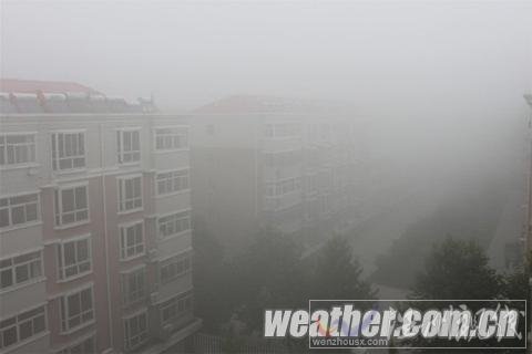 河北中部大霧籠罩