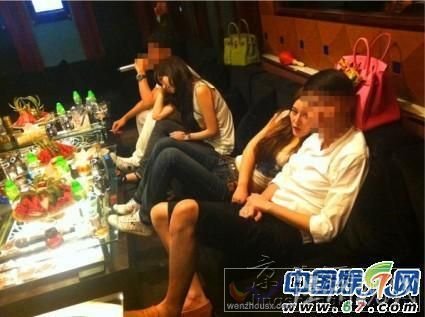 2323133_500x500_0.jpg 2323133_500x500_0.jpg