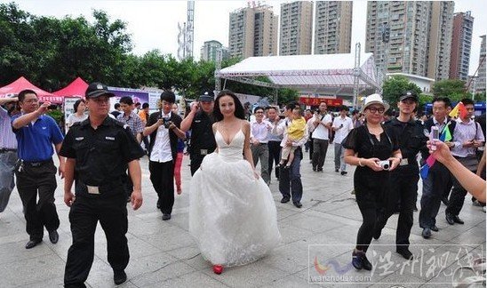 干露露韶關車展