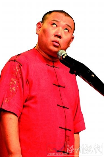 姜昆再發炮斥下三濫藝術 郭德綱：太監罵青樓