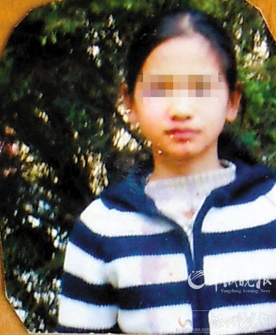 “惡狼”光天化日進(jìn)山搶民女