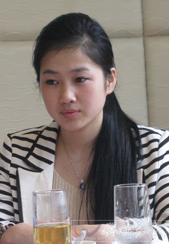 鄧建國新女友劉陽