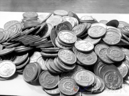 網傳一分硬幣回收價達3500元 兩版本價差10倍