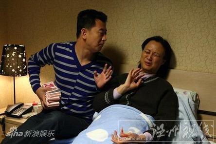 “麻辣婆婆”柏寒去世 一生坎坷母親自殺