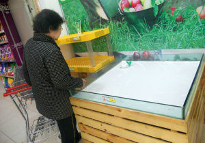 食鹽柜臺被搶購一空