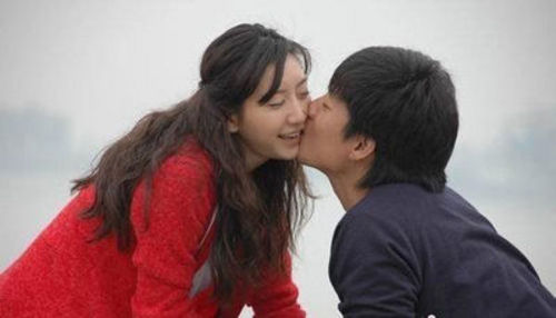 傳凌瀟肅再婚與唐一菲婚事臨近 送百萬(wàn)豪車只為討好岳父