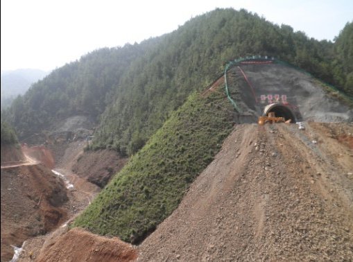 湖南炎汝高速在建隧道炸藥爆炸 造成重大傷亡