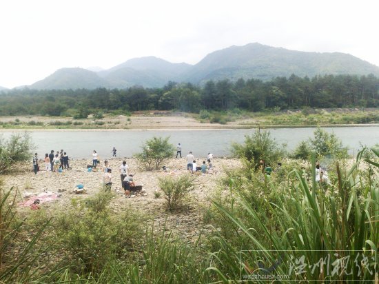 楠溪江燒烤景點圖片