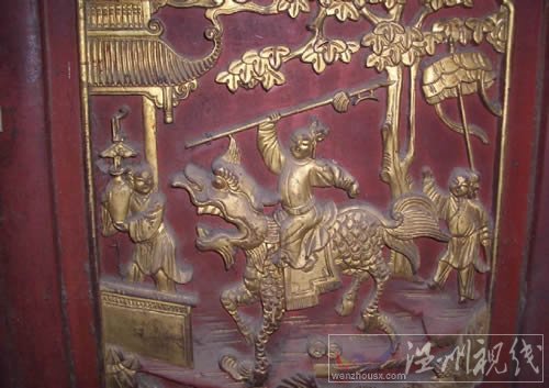 楠溪大床是楠溪江特色的精美木雕藝術珍品