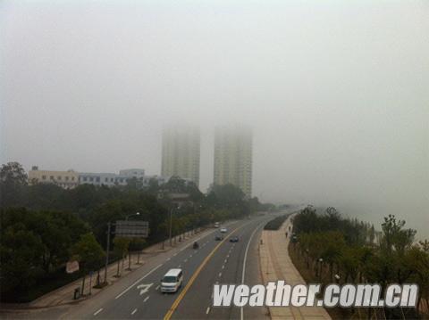 今晨江西大霧彌漫 局地能見度僅30米