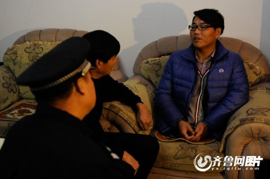 無腿歌手陳州有一顆感恩的心