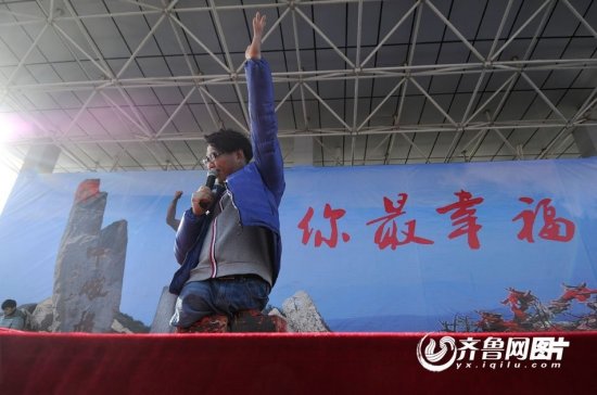 無腿歌手陳州有一顆感恩的心