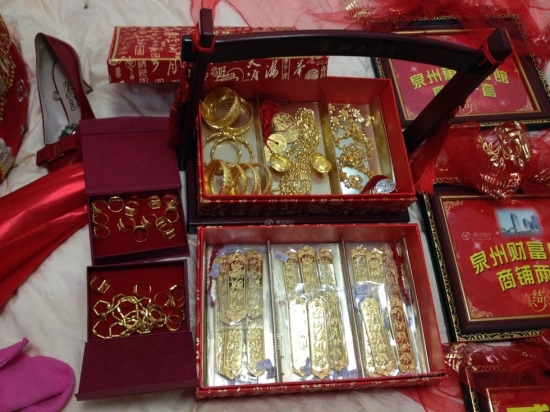 福建萬利集團老總嫁女