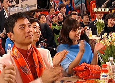 揭央視春晚收益:“零廣告”承諾少掙17.5億