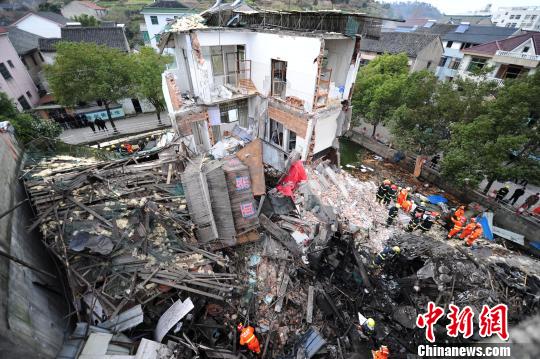 寧波慈溪鍋爐爆炸事故現場