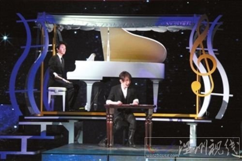 劉謙調(diào)侃“宏迪戀”李云迪“找力宏”