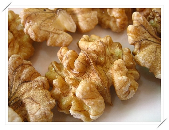 吃什么水果對皮膚好 吃什么對皮膚好 8種水果抗衰老 