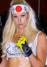 美女搏擊 高清美女自由