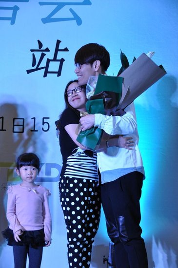 傳林志炫和楊宗緯不和，楊宗緯回應(yīng)稱感激前輩