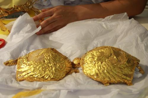 金店開業黃金內衣