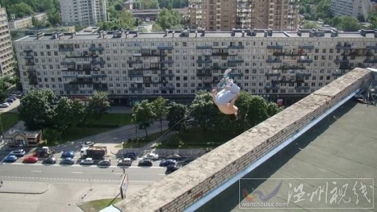 俄羅斯跑酷者16層墜樓身亡