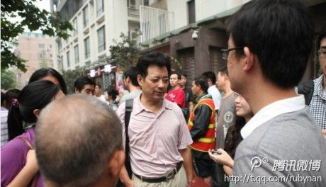 李天一案同犯律師：楊某從事某職業證據確鑿