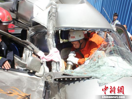 縉云東渡鎮(zhèn)車禍現(xiàn)場圖片