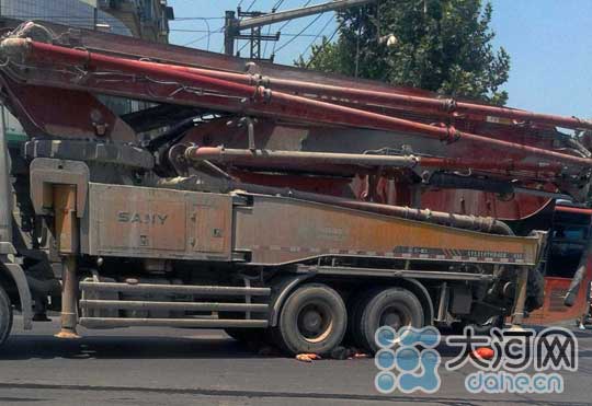 洛陽市澗西區車禍現場圖片