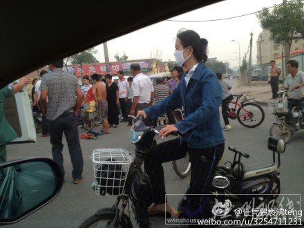 新海東路車禍現(xiàn)場圖片