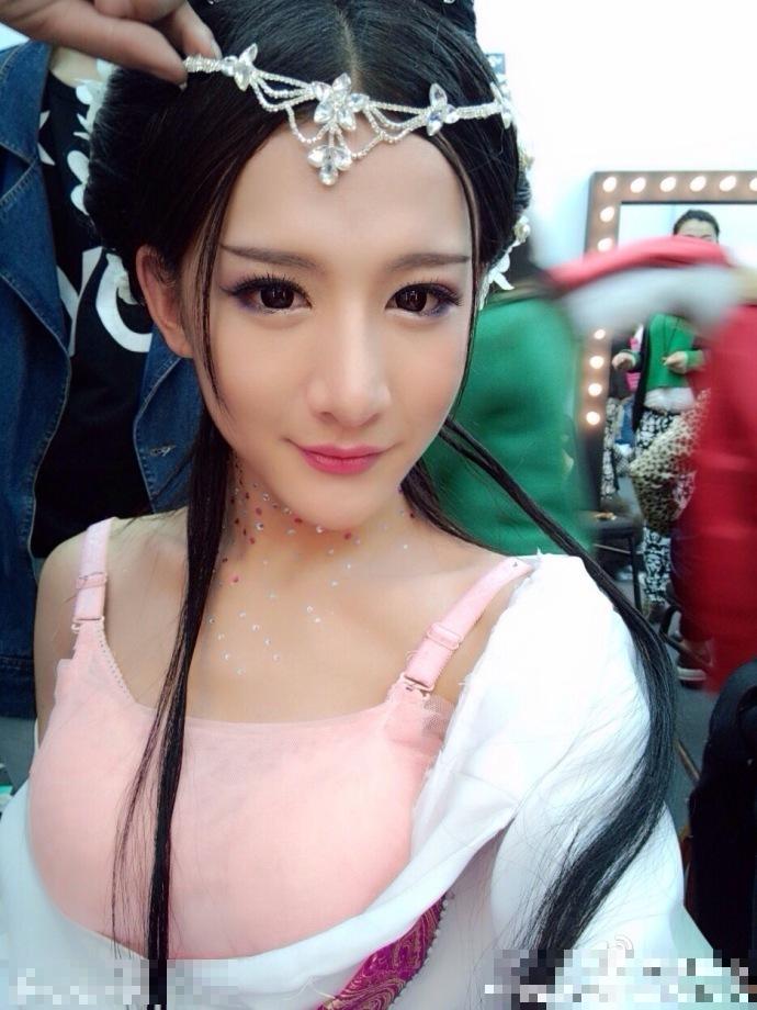 中國最美偽娘小燦