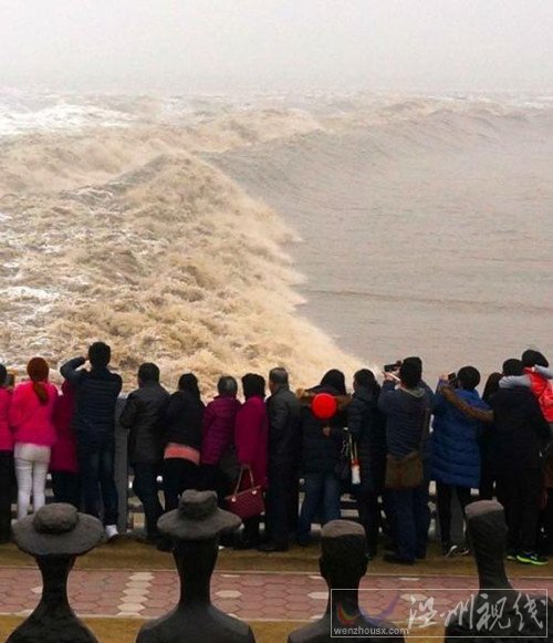 海寧鹽官觀潮圖片