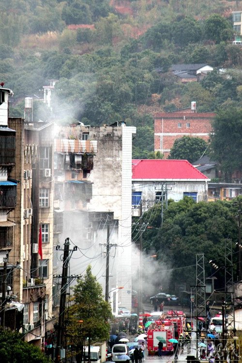 華安農(nóng)林路著火圖片