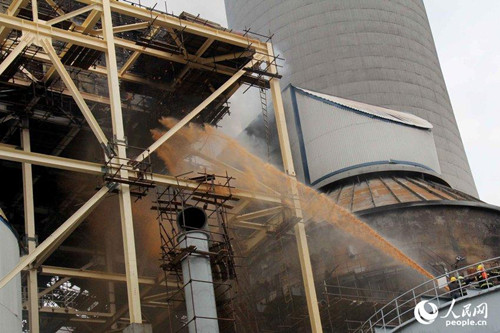 浙江嘉興一電廠著火