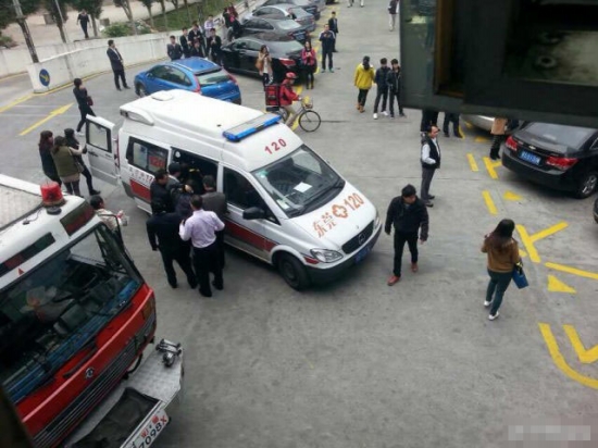 東莞中僑大廈爆炸